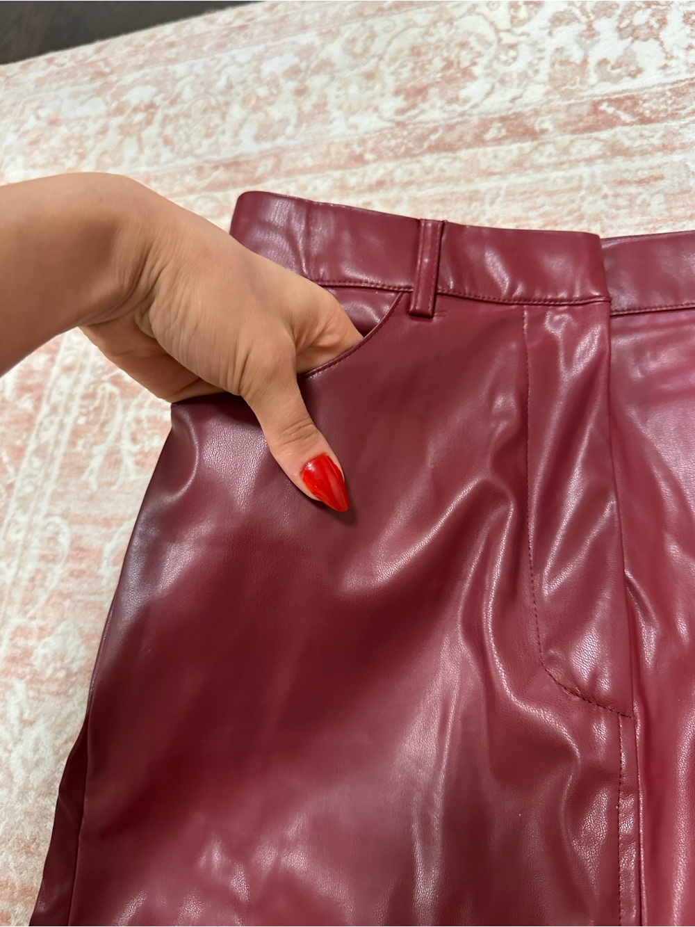 NWT 🥀 Commense Leather Skirt W/ Slit - Picture 4 of 13
